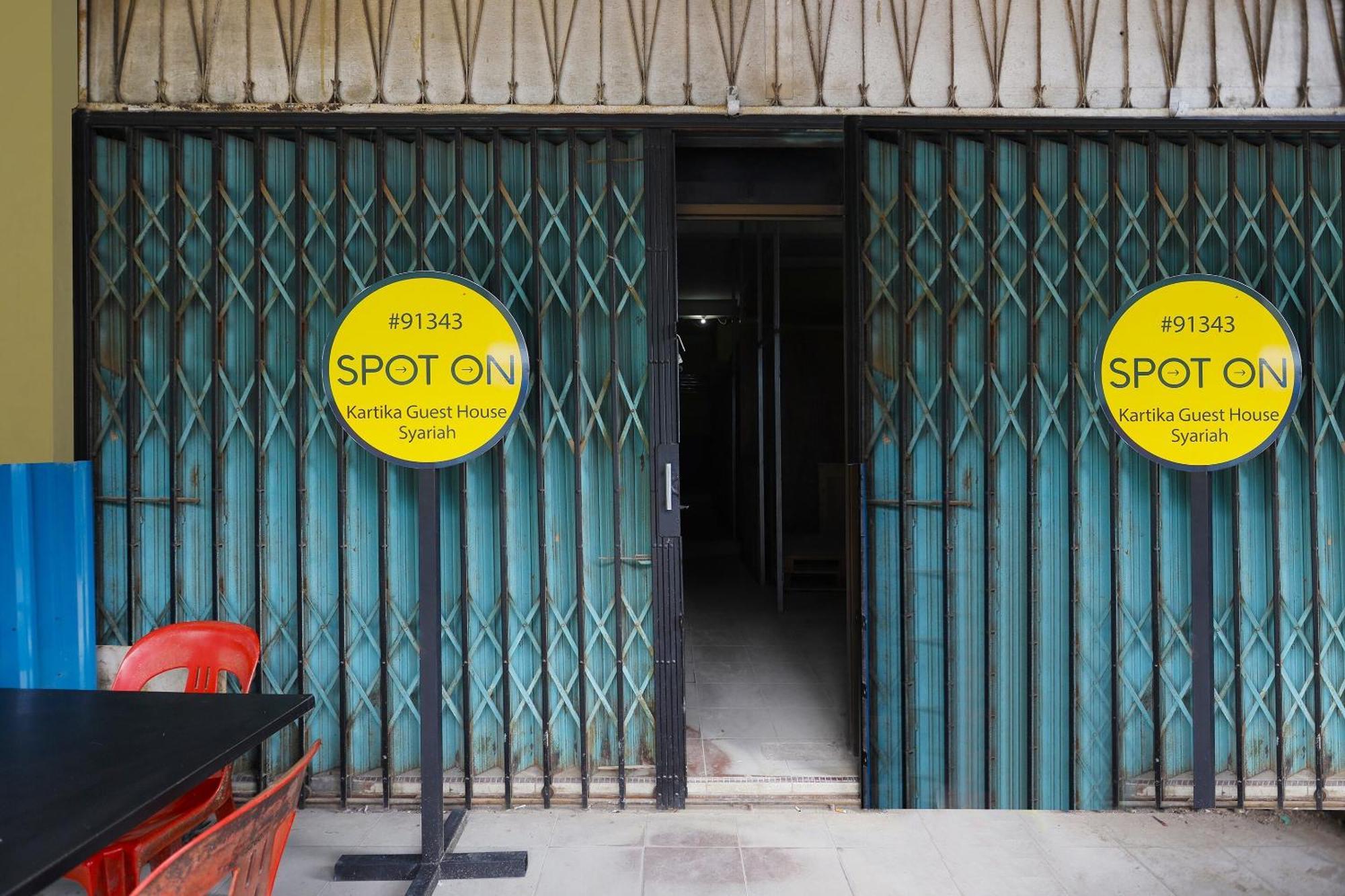 Spot On 91343 Kartika Guest House Syariahnearpantai Stres Jodoh  Exterior photo